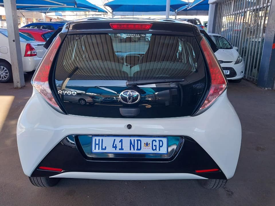 2018 TOYOTA AYGO 1.1 75 000KM MANUEL PETROL