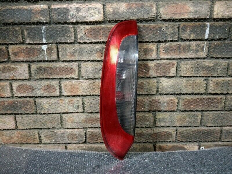 Opel Corsa Gamma Hatchback Left taillight - Private Seller Opel Corsa Gamma Hatchback Left taillight - Private Seller