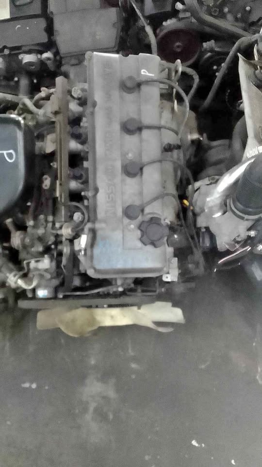 NISSAN KA24 HARDBODY COMPLETE ENGINE FOR SALE - Private Seller NISSAN KA24 HARDBODY COMPLETE ENGINE FOR SALE - Private Seller