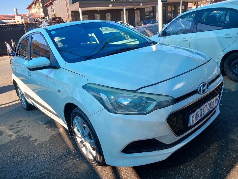 2015 model Hyundai i20 hatchback