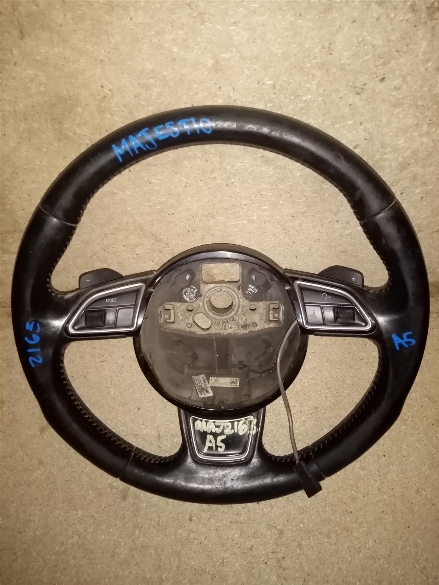 2014 Audi A5 2.0 tdi steering wheel for sale used MAJ2163 - Private Seller 2014 Audi A5 2.0 tdi steering wheel for sale used MAJ2163 - Private Seller