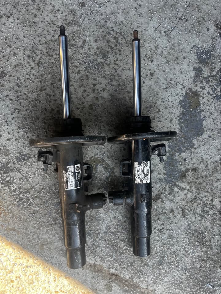 BMW G20/ G22/G23/G26 shocks - Private Seller