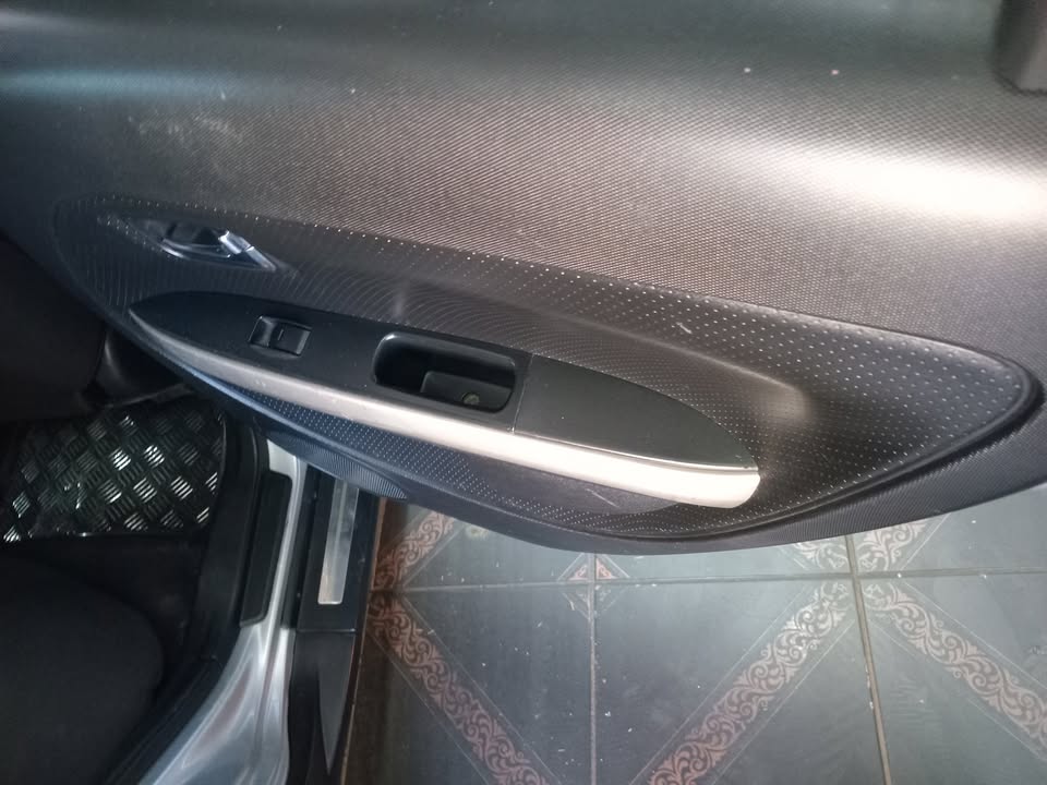 2020 Haval H1 1.5 Petrol,Manual Silver Color 38000km