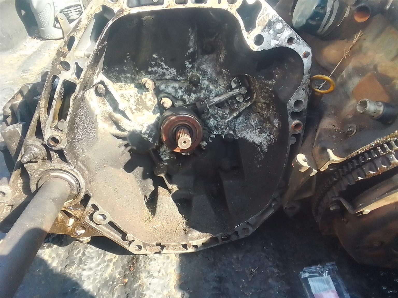 Renualt Modus 1.4 16v Gearbox - Private Seller Renualt Modus 1.4 16v Gearbox - Private Seller