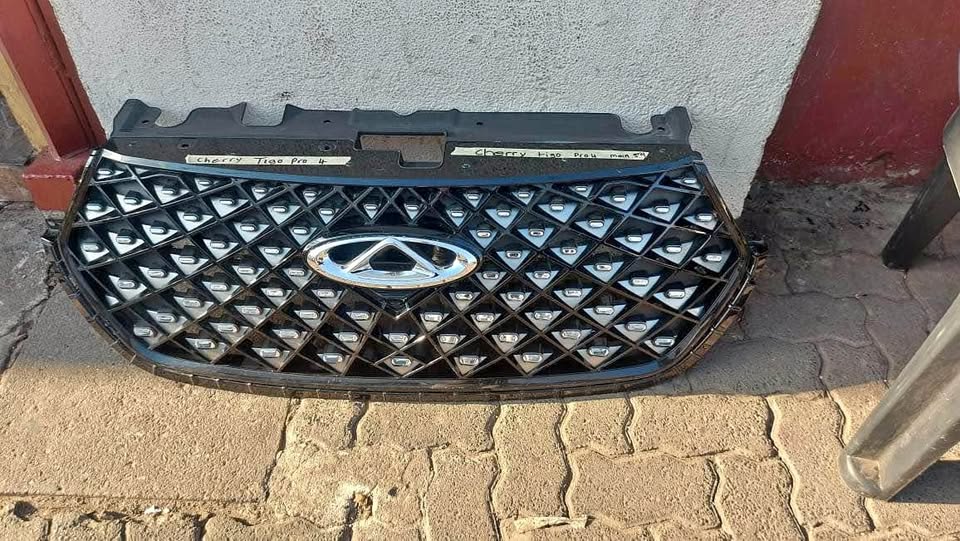 Chery Tiggo 4 Pro grill - Private Seller Chery Tiggo 4 Pro grill - Private Seller