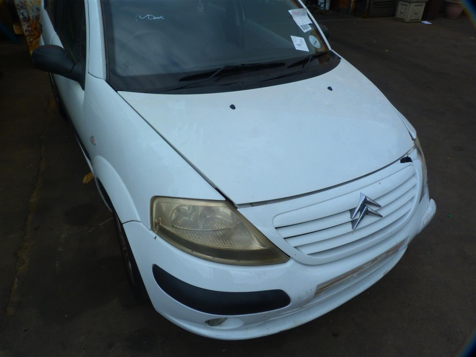 Citroen C3 1,4 8V Manual - 2004 SPARES - Private Seller Citroen C3 1,4 8V Manual - 2004 SPARES - Private Seller