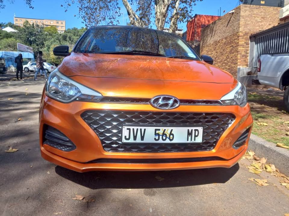 2019 HYUNDAI I20 1.2 MOTION PETROL, MANUAL, ORANGE, 83000KMS