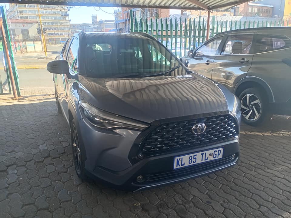 2022 Toyota corolla Cross Automatic 1.5 sx Petrol Grey Reverse camera Keyless.
