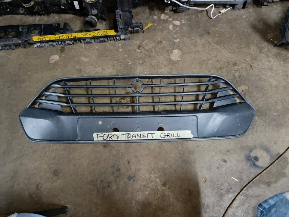 Ford Transit Grill - Private Seller