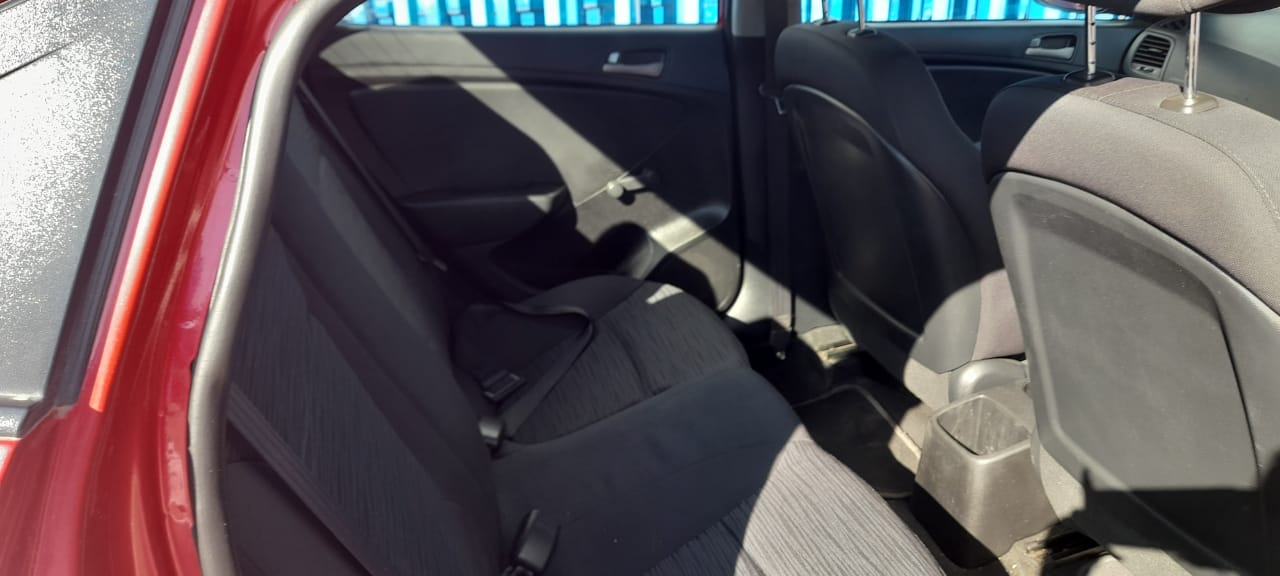 2017 Hyundai Accent 1.6 manual