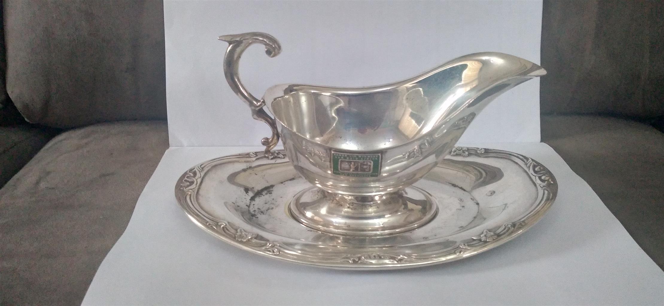 Chamber of mines gravy boat Chamber of mines gravy boat