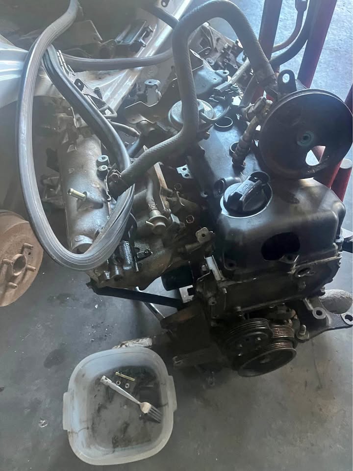 Nissan qg16 engine parts