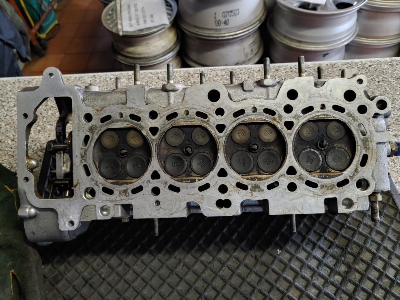NISSAN SENTRA FUEL INJECT 16 VALVE CYLINDER HEAD FOR SALE - Private Seller