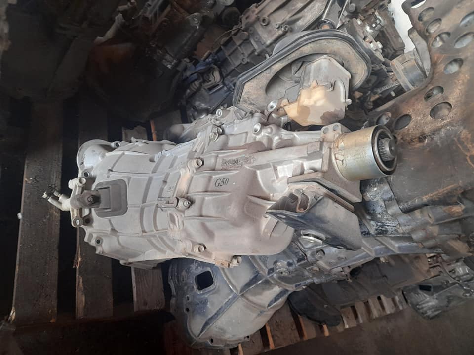 Isuzu Dmax 2.5 manual gearbox - Private Seller Isuzu Dmax 2.5 manual gearbox - Private Seller