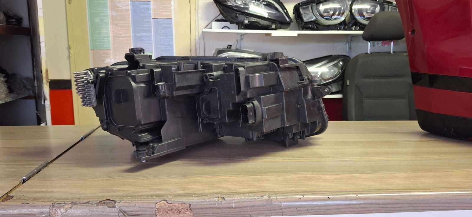 2019 VW TIGUAN LED HEADLIGHT LEFTSIE AVAILABLE FOR SALE - Private Seller 2019 VW TIGUAN LED HEADLIGHT LEFTSIE AVAILABLE FOR SALE - Private Seller