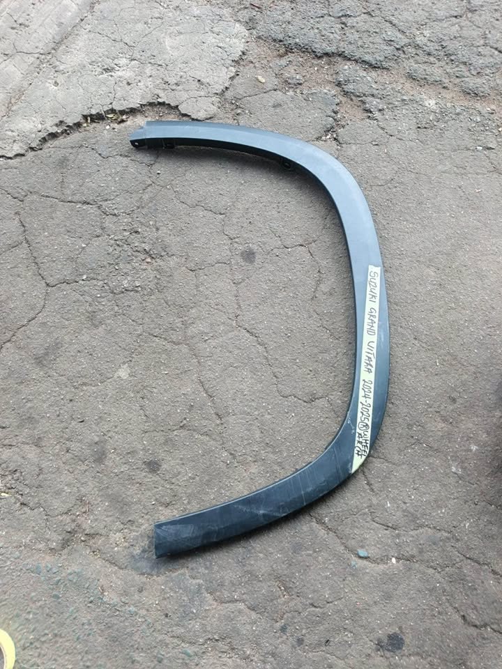 Suzuki Grand vitara wheel arch - Private Seller Suzuki Grand vitara wheel arch - Private Seller
