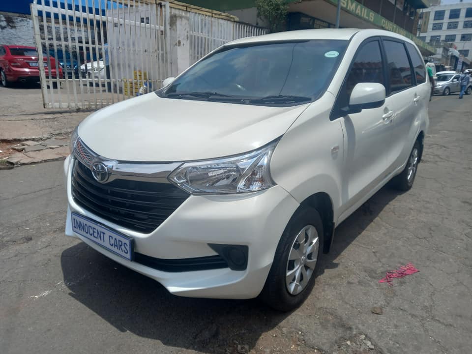 2021 TOYOTA AVANZA 1.5 SX PETROL, MANUAL TRANSMISSION, WHITE COLOUR