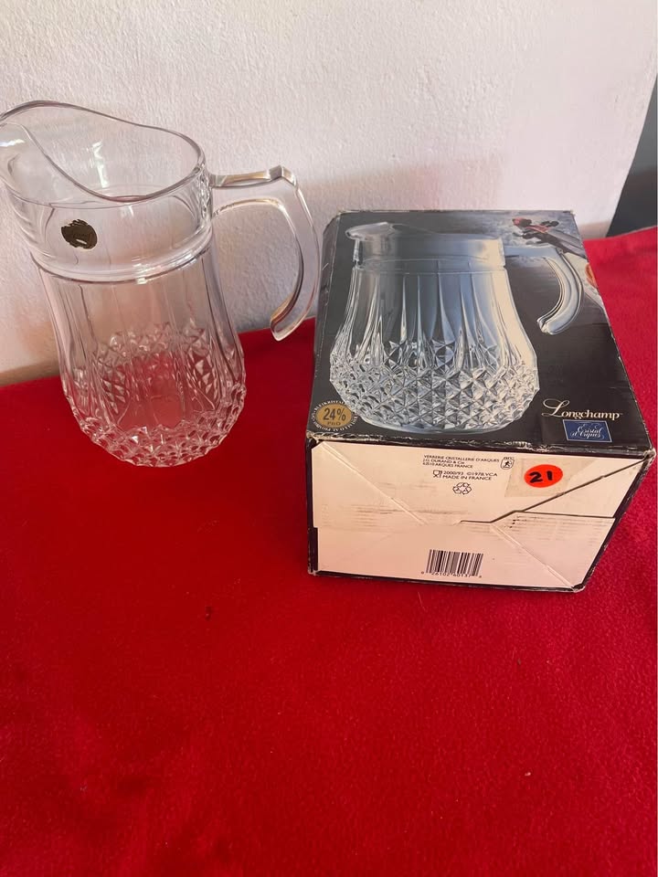 Longchamp cristal d’ Arques water jug