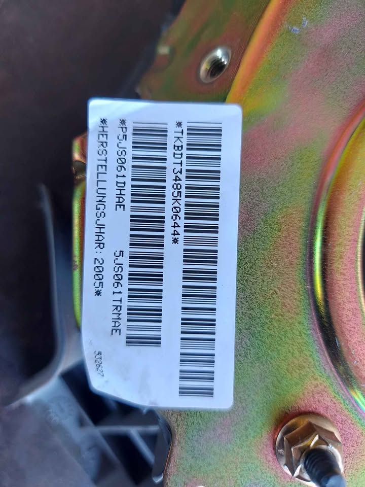 Used Jeep Cherokee KJ Steering Wheel Airbag P/N P5JS061DHAE