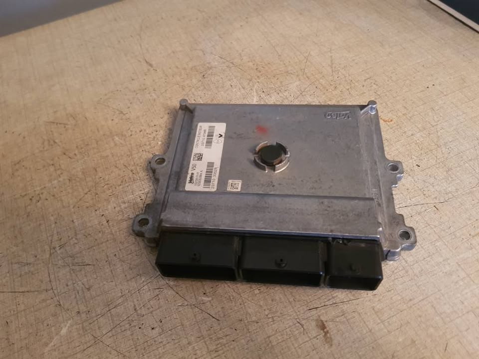 RENAULT CAPTUR OR CLIO MK4 COMPUTER BOX FORSALE - Private Seller