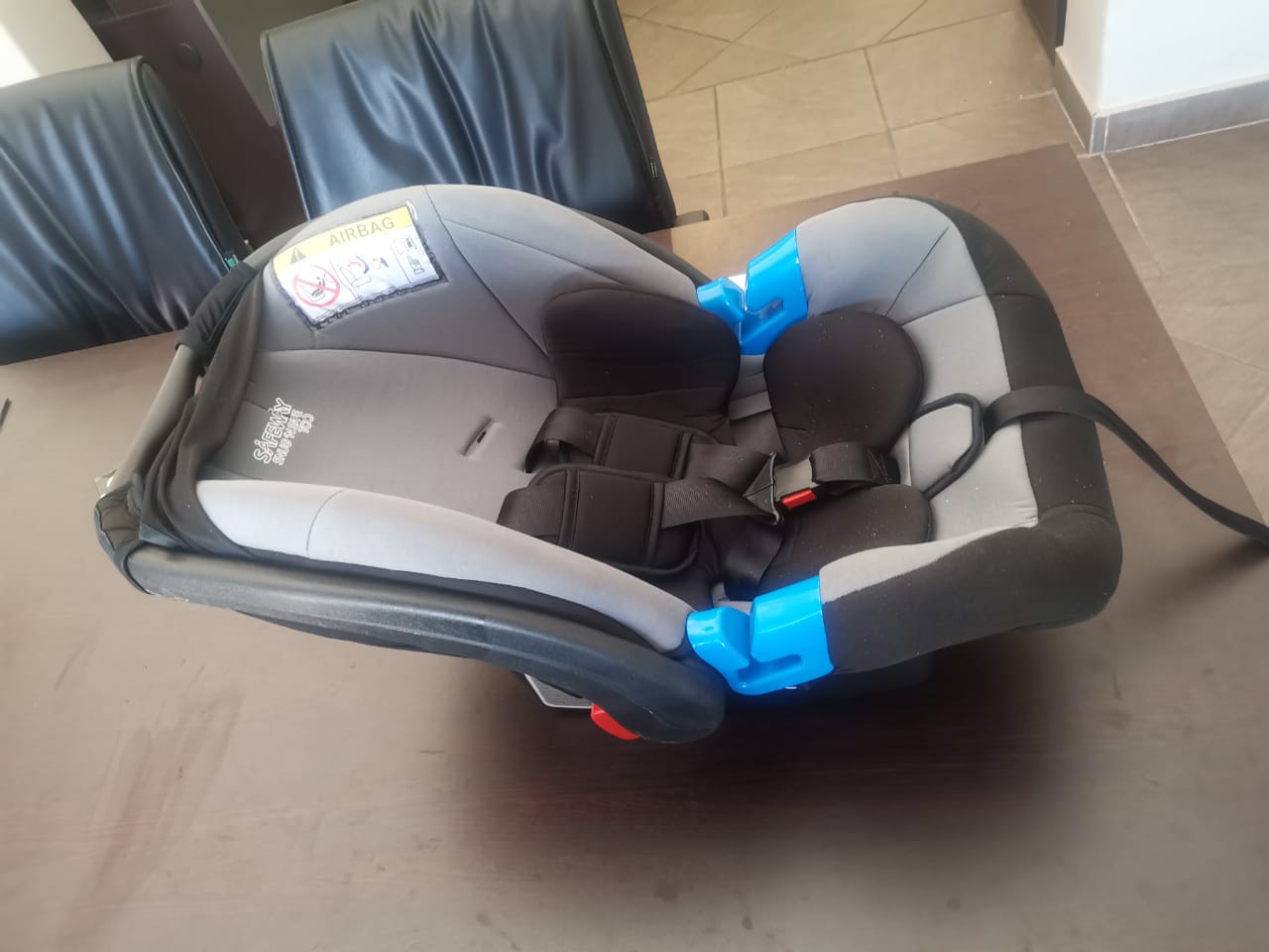 Safeway snug and safe hotsell car seat