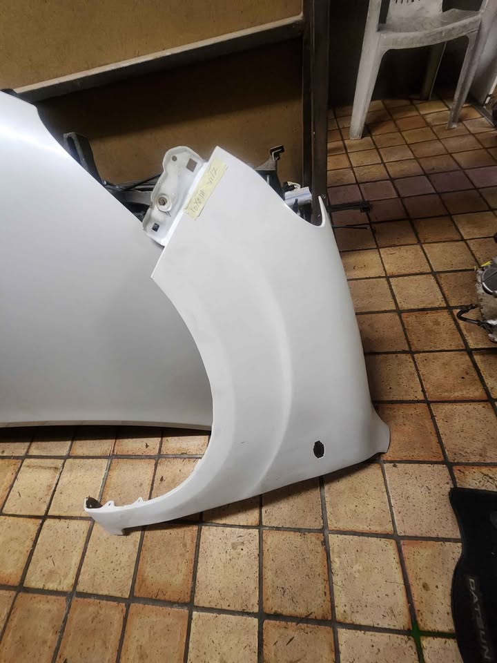 Suzuki celerio left fender - Private Seller Suzuki celerio left fender - Private Seller