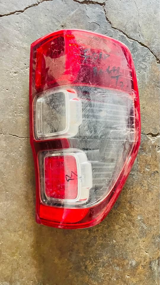 Ford Ranger T7 wildtrack taillight - Private Seller Ford Ranger T7 wildtrack taillight - Private Seller