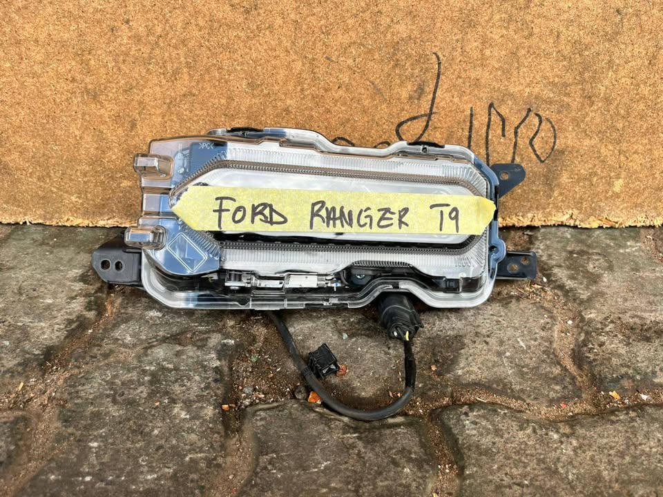 Ford Ranger T9 Foglight - Private Seller Ford Ranger T9 Foglight - Private Seller