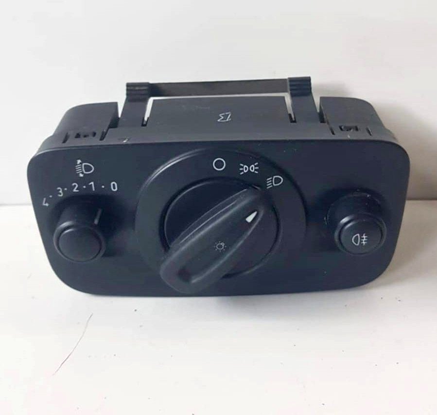 Ford Fiesta 2009-2017 Headlight Switch - Private Seller Ford Fiesta 2009-2017 Headlight Switch - Private Seller