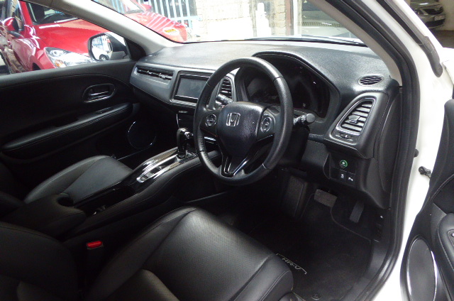 Used 2017 Honda HR-V 1.8 Elegance - Private Seller Used 2017 Honda HR-V 1.8 Elegance - Private Seller