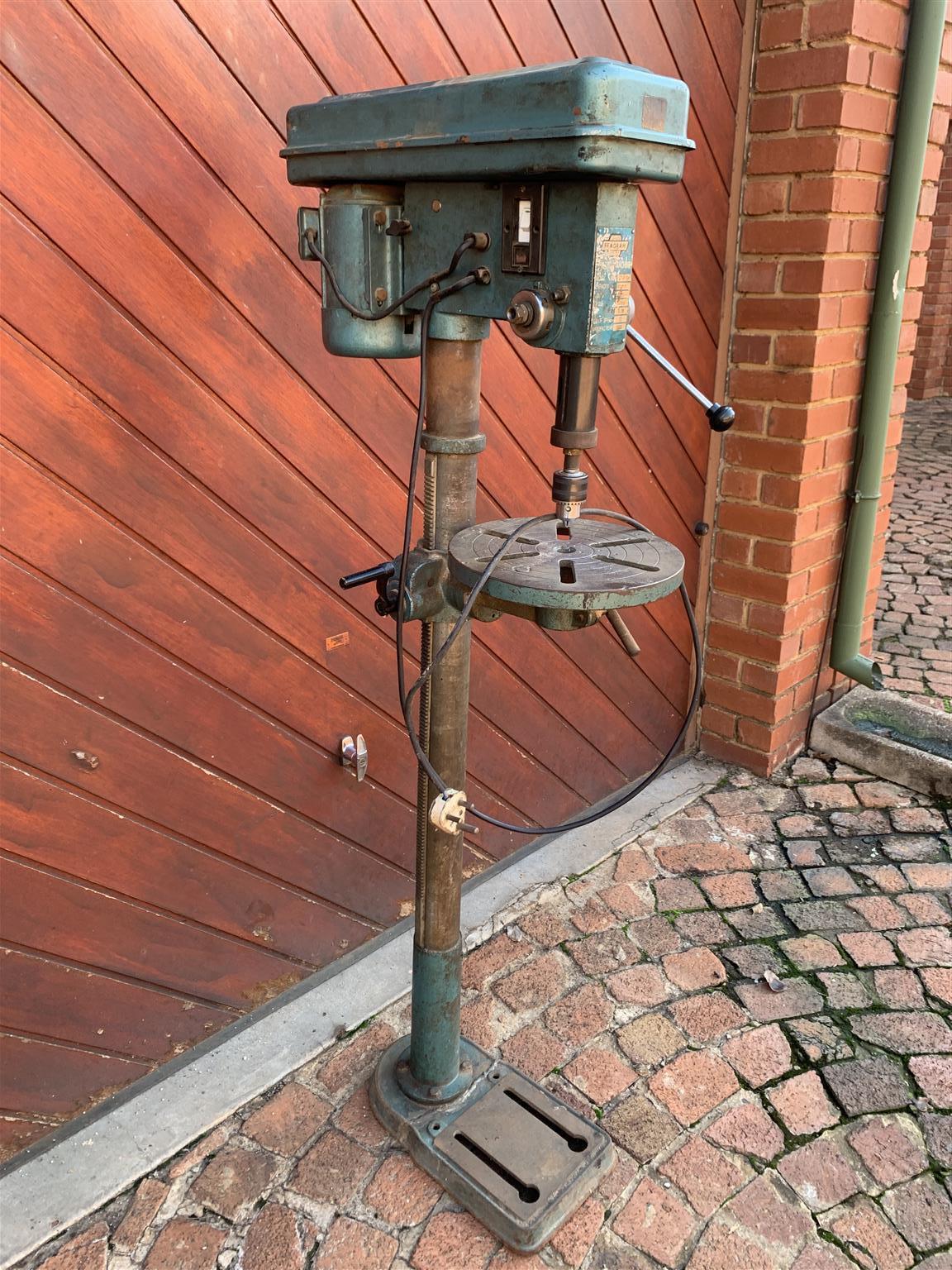 Drill press with pedestal Junk Mail