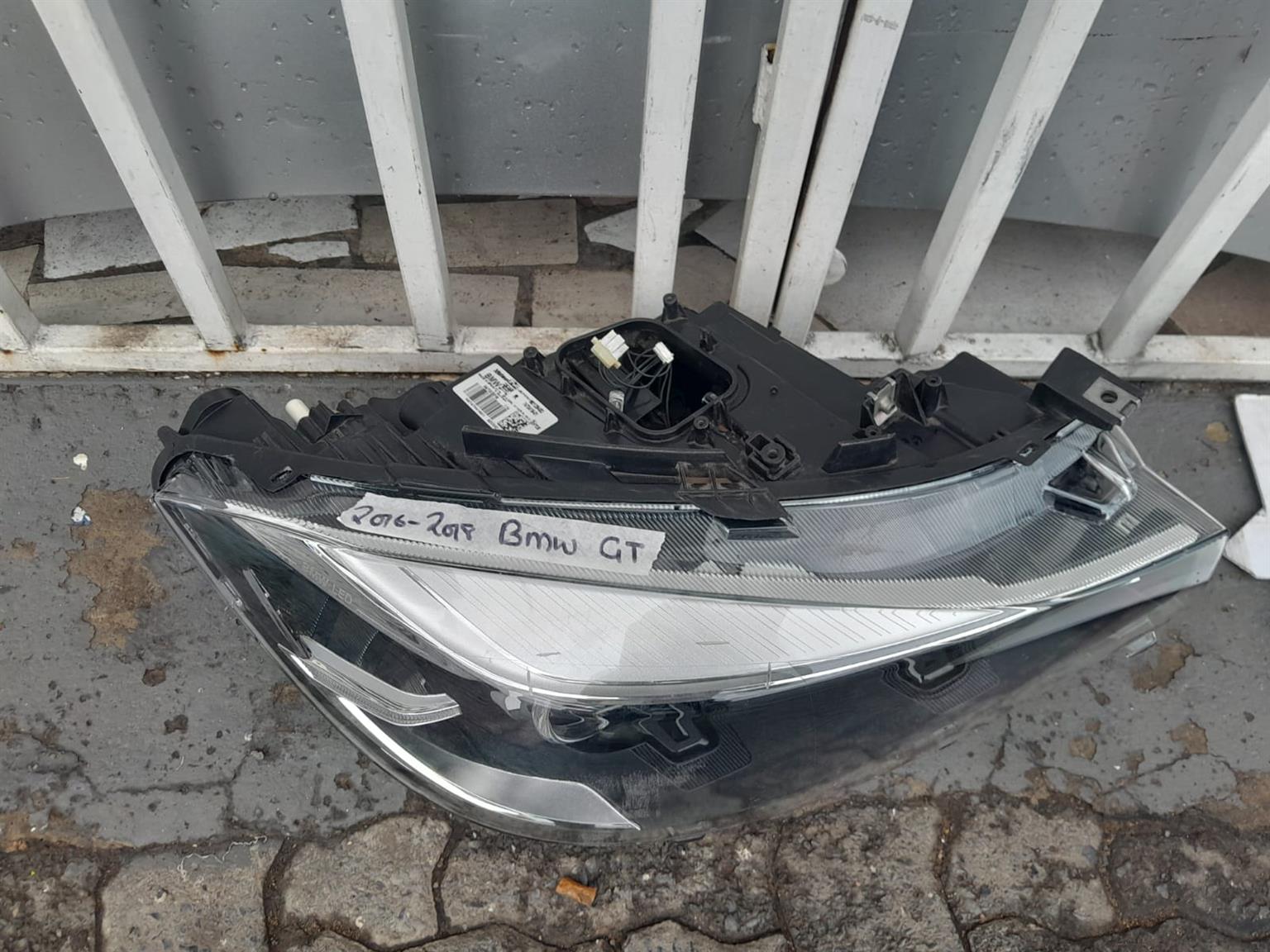 2016-2018 BMW GT RIGHT SIDE HEADLIGHT FOR SALE - Private Seller 2016-2018 BMW GT RIGHT SIDE HEADLIGHT FOR SALE - Private Seller