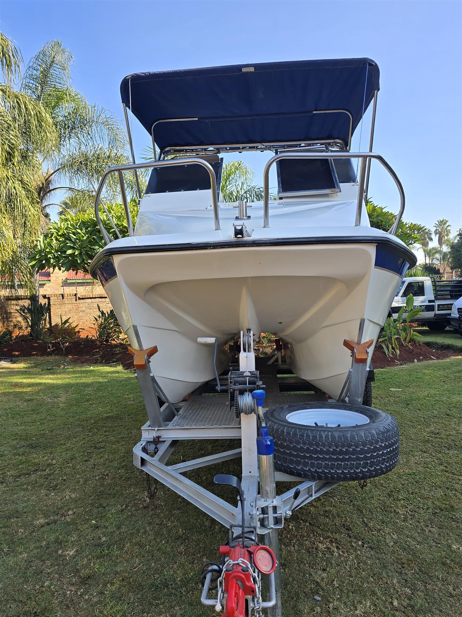 Cobra Cat 525 Refurbished boat