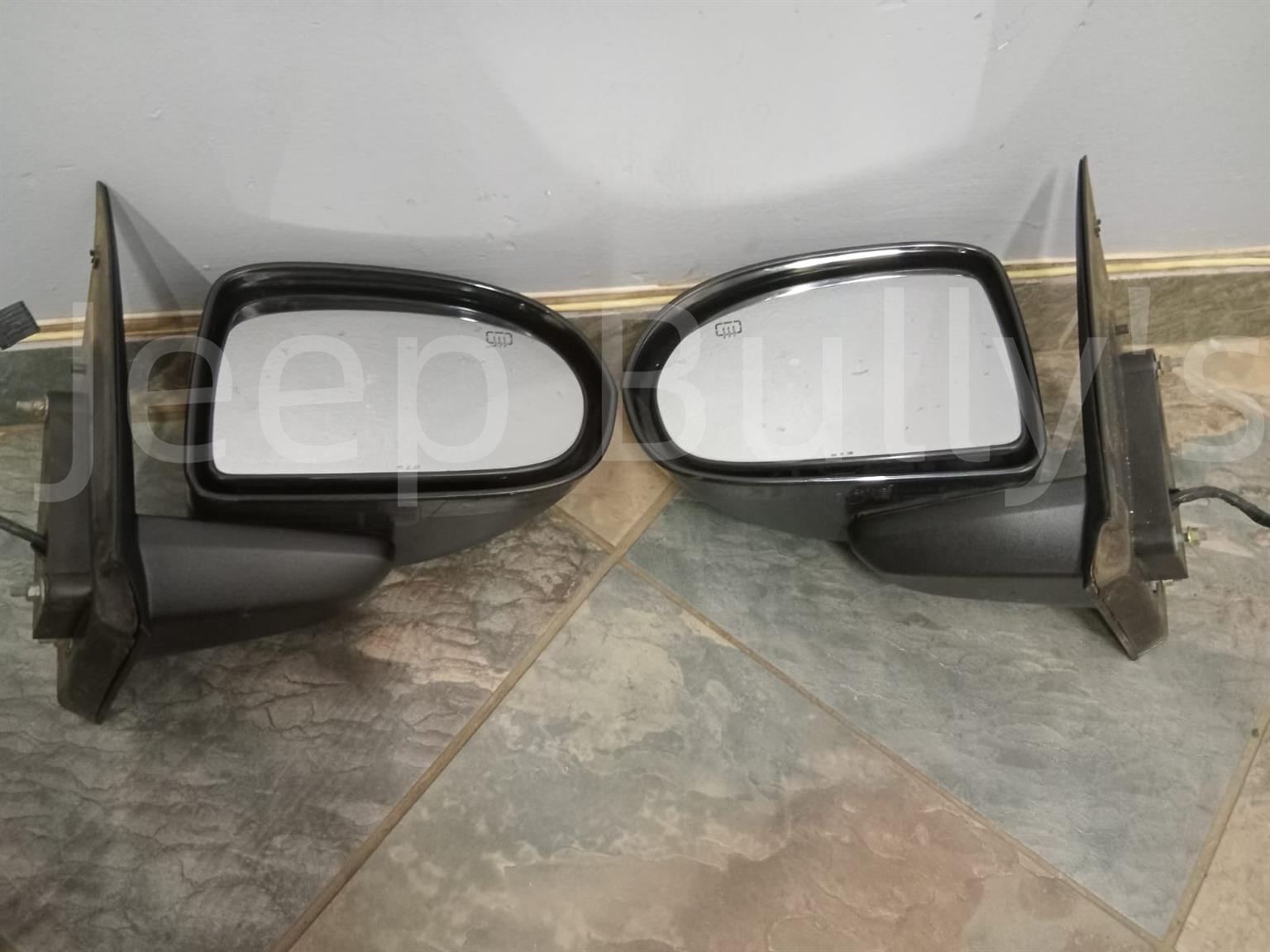 Used Dodge Caliber Left & Right Exterior Mirrors - Dodge Spares - Private Seller Used Dodge Caliber Left & Right Exterior Mirrors - Dodge Spares - Private Seller