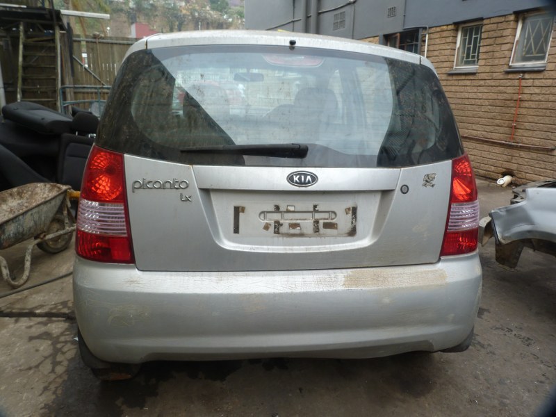 Kia Picanto LX 1.1 Manual G4HG - 2007 SPARESBOYZ STRIPPING FOR SPARES - Private Seller