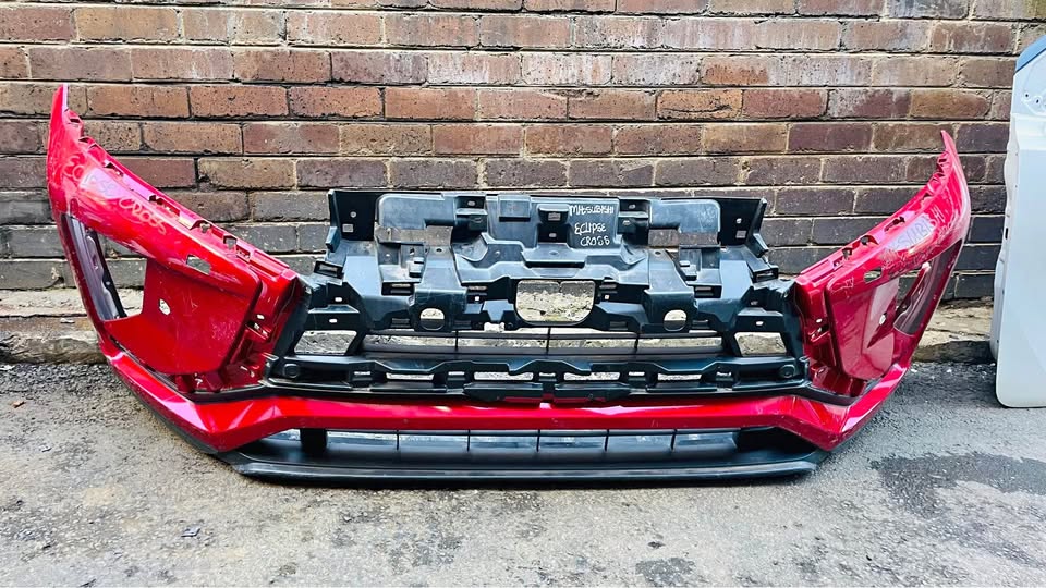 Mitsubishi Eclipse Cross bumper - Private Seller Mitsubishi Eclipse Cross bumper - Private Seller