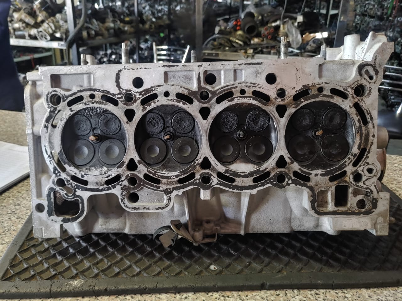 NISSAN TIDA 1600 16 VALVE CYLINDER HEAD COMPLETE FOR SALE