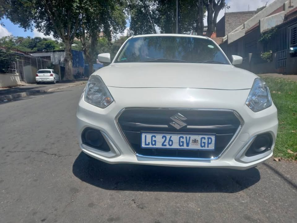EXCELLENT SUZUKI DZIRE 1.2 MANUAL, PETROL, WHITE, 62000KMS