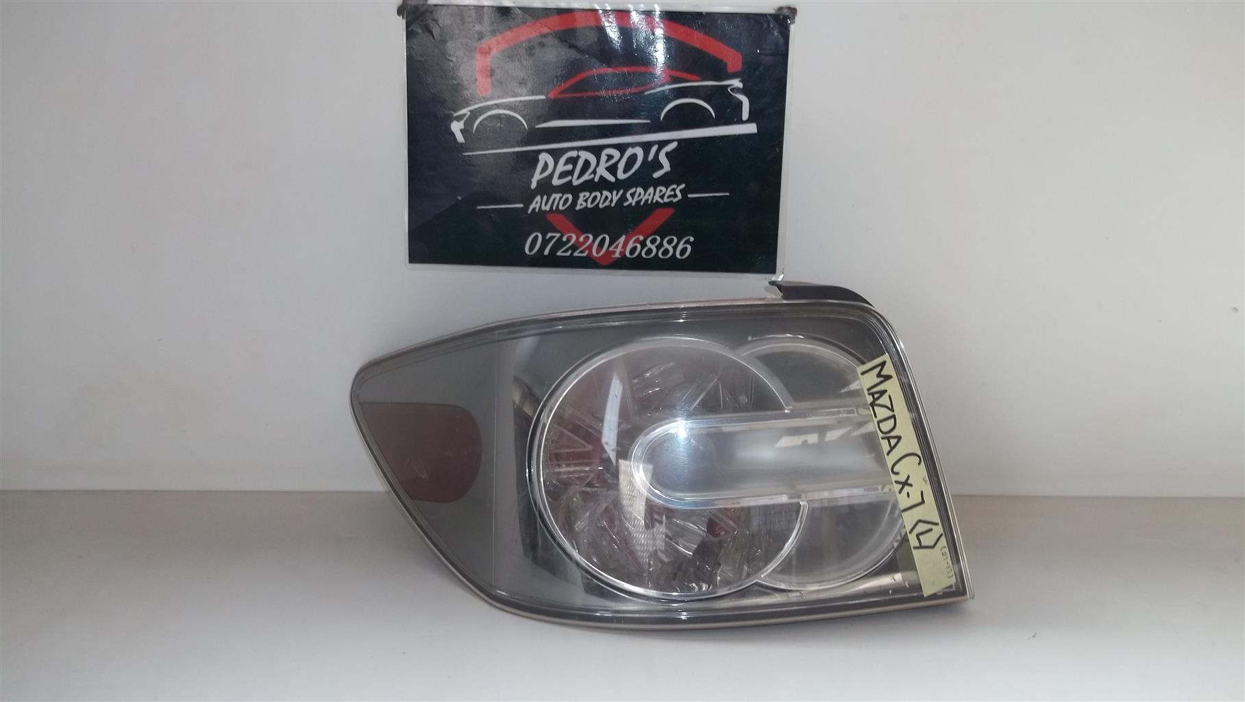 Mazda CX-7 ('07-'12) tail light (Left) - Private Seller Mazda CX-7 ('07-'12) tail light (Left) - Private Seller