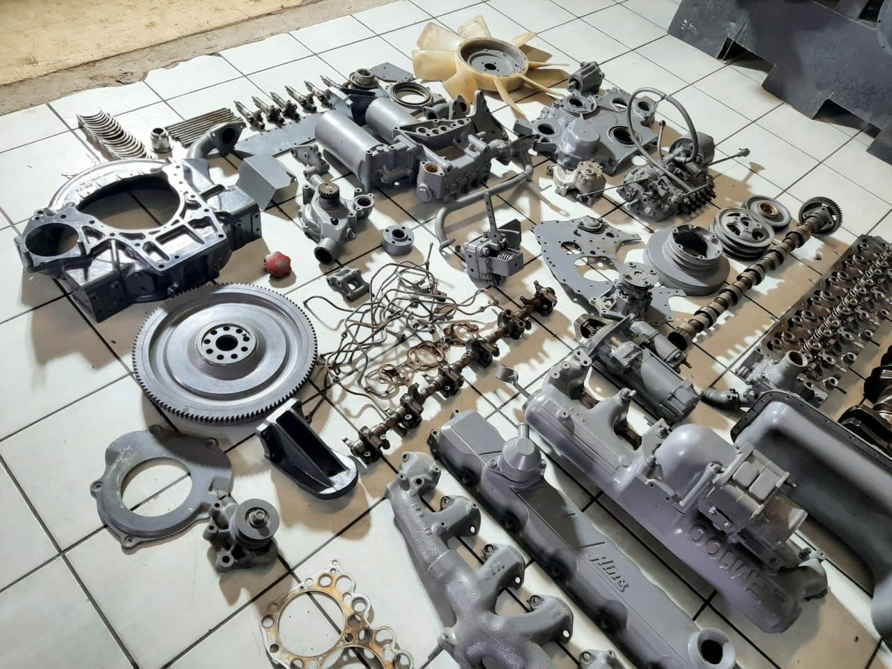 Hino EM100 Engine Spares