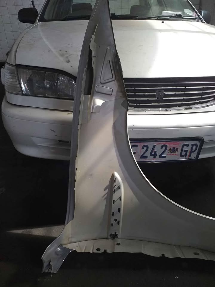 Jaguar f pace left fender - Private Seller Jaguar f pace left fender - Private Seller