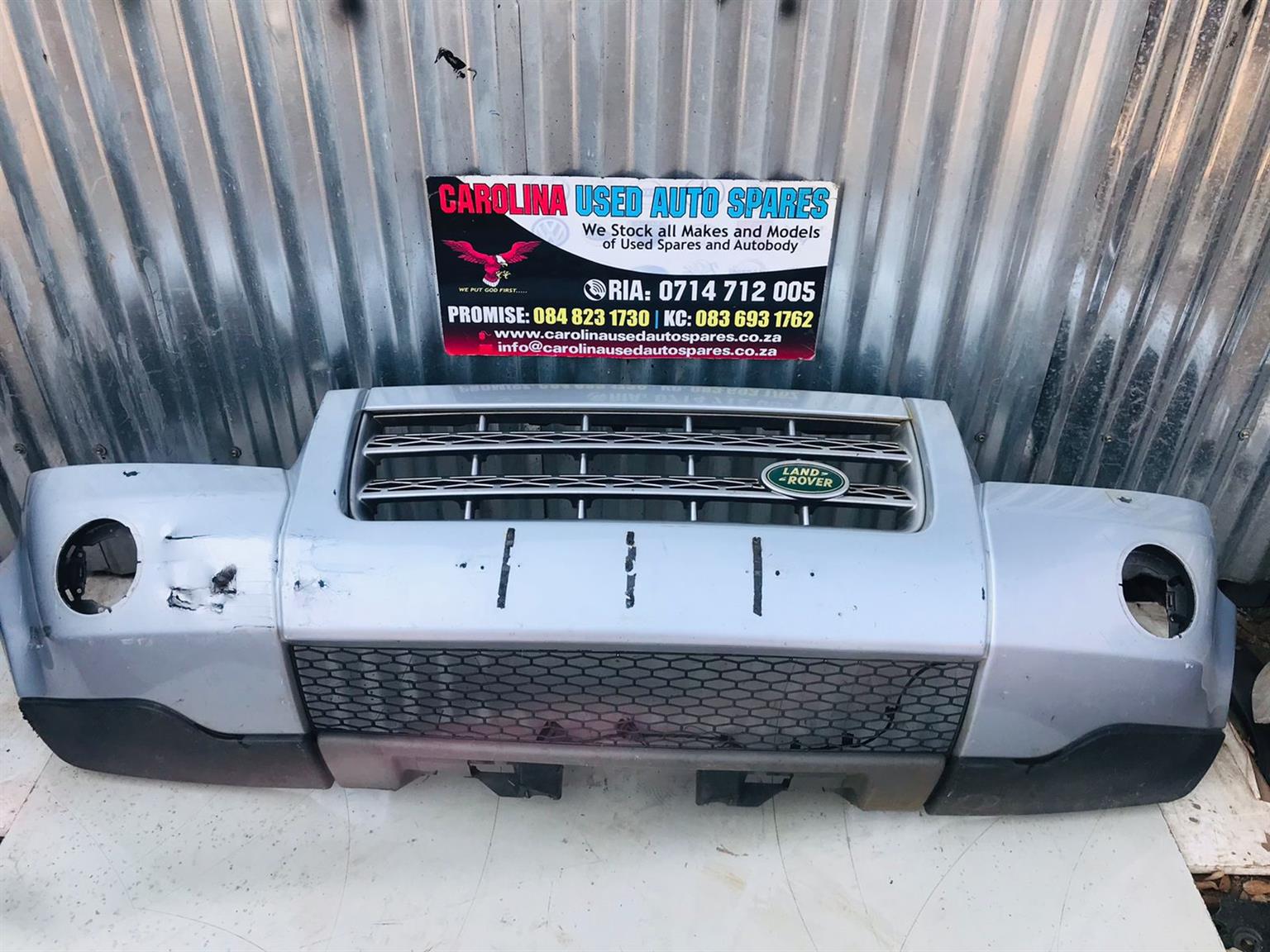 Land Rover freelander 2 front bumper with grills - Private Seller