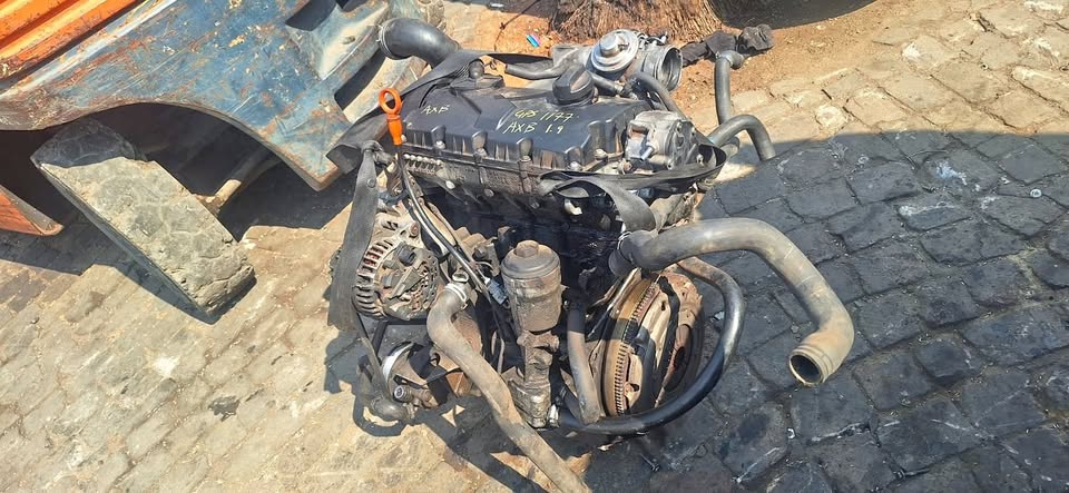 VW Kombi T5 AXB Engine For Sale! - Private Seller VW Kombi T5 AXB Engine For Sale! - Private Seller