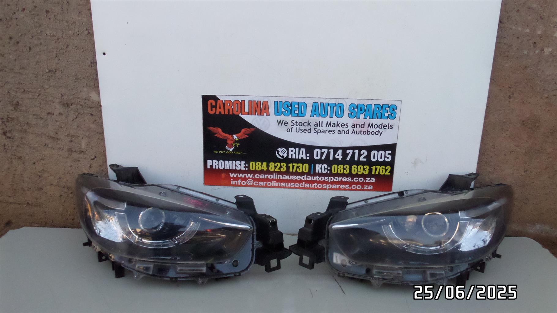 Mazda CX-5 left and right side full LED headlight (2013-2016) - Private Seller