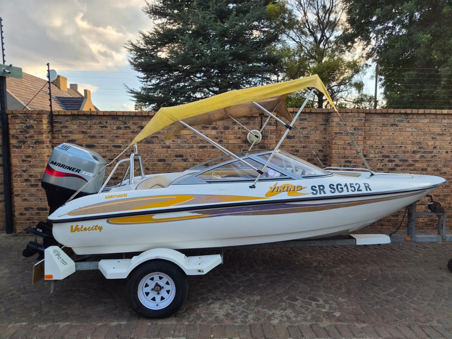 Viking velocity speed boat - Private Seller Viking velocity speed boat - Private Seller