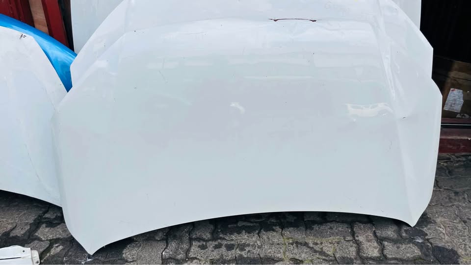 Toyota Urban Cruiser Bonnet - Private Seller Toyota Urban Cruiser Bonnet - Private Seller