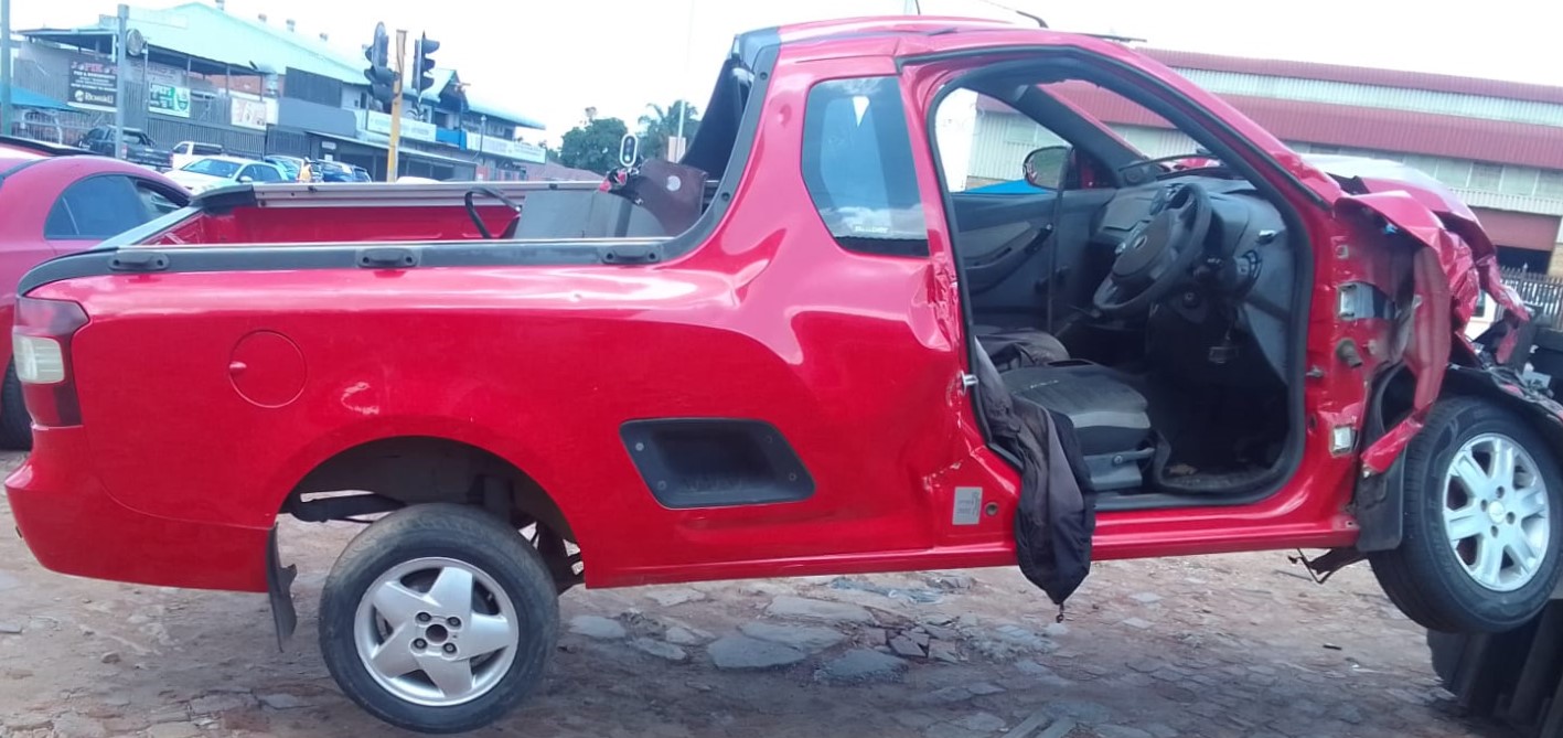 Latest Arrival!! Chev Utility 2012 Stripping for Spare Parts