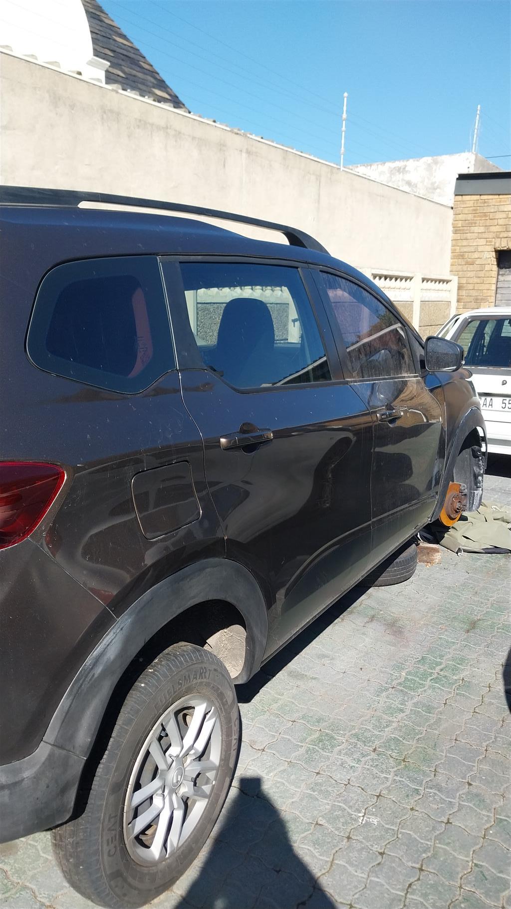 Renault Triber 2024 Spares and Parts - Private Seller Renault Triber 2024 Spares and Parts - Private Seller