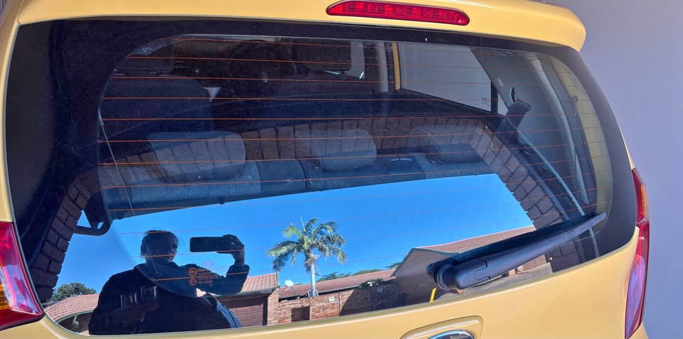 Kia Picanto Rear Windscreen - Private Seller Kia Picanto Rear Windscreen - Private Seller