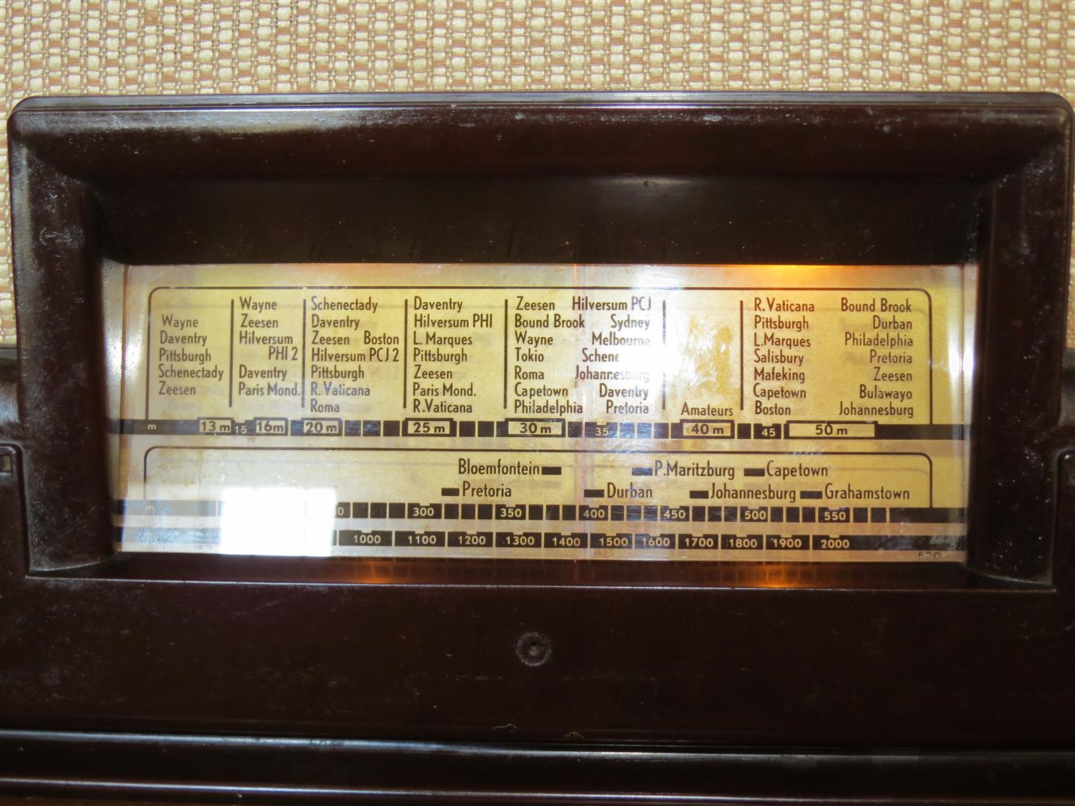 Mullard MAS90 Antique Radio